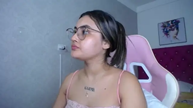 antonella sweetlittle online show from May 17, 11:05 pm