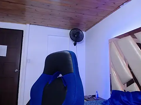 antonella sweetlittle online show from November 4, 1:37 pm