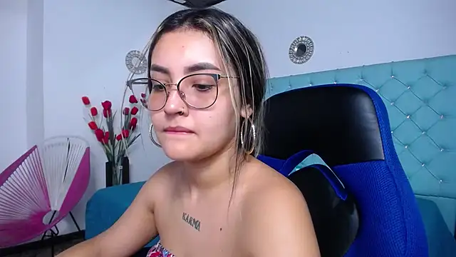 antonella sweetlittle online show from March 28, 1:01 pm