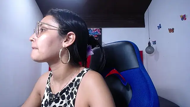Snapshot of antonella_sweetlittle chatting on September 9, 1:20 pm antonella sweetlittle online show from September 9, 1:20 pm