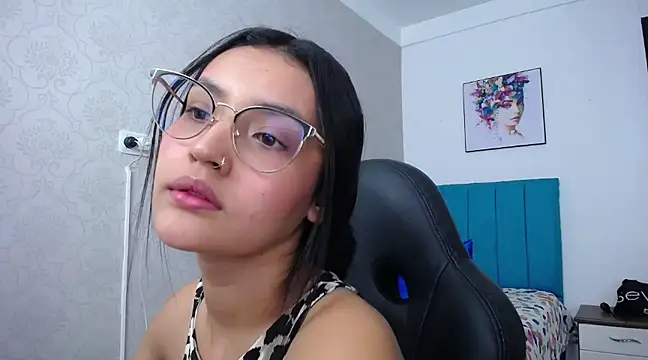 Snapshot of antonella_sweetlittle chatting on March 19, 3:29 pm antonella sweetlittle online show from March 19, 3:29 pm