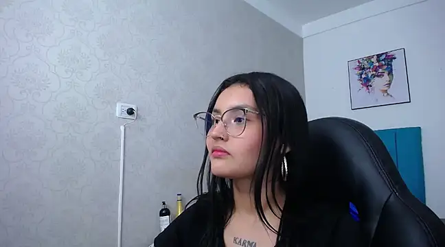 Snapshot of antonella_sweetlittle chatting on March 20, 6:53 pm antonella sweetlittle online show from March 20, 6:53 pm