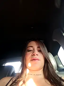 Snapshot of Alona_Evans chatting on March 20, 12:00 pm Alona Evans online show from March 20, 12:00 pm