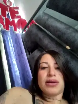 Snapshot of Alona_Evans chatting on September 30, 3:18 pm Alona Evans online show from September 30, 3:18 pm