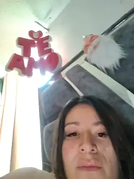 Alona Evans online show from January 11, 9:44 pm