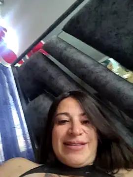 Snapshot of Alona_Evans chatting on October 1, 1:59 pm Alona Evans online show from October 1, 1:59 pm