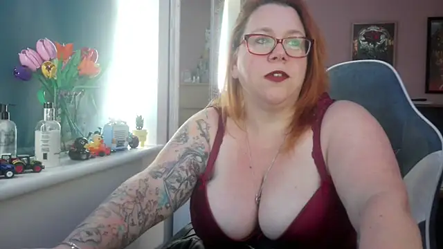 NikiDeeOfficial online show from July 19, 2:03 pm