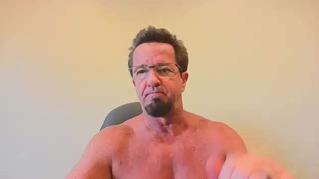 sluttydylan online show from November 19, 11:27 pm