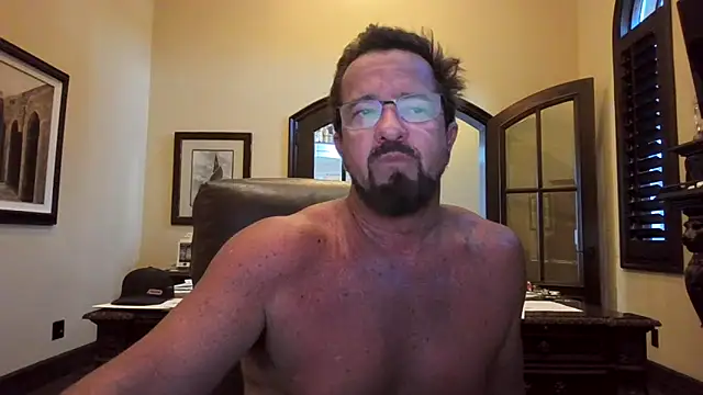 sluttydylan online show from September 8, 2:38 pm