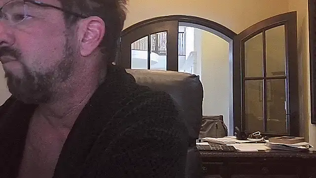 sluttydylan online show from October 7, 4:08 pm