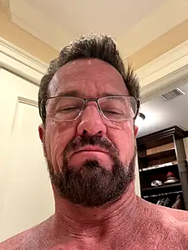 sluttydylan online show from October 26, 11:10 am