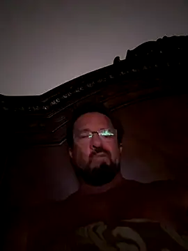 sluttydylan online show from September 10, 5:50 am