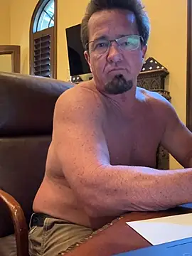 sluttydylan online show from February 2, 6:40 pm