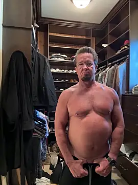 sluttydylan online show from May 21, 8:17 pm