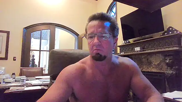 sluttydylan online show from May 3, 2:05 am