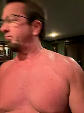 sluttydylan online show from December 1, 3:18 am