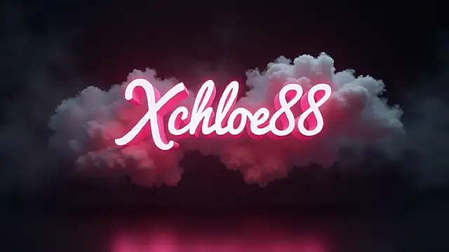 Snapshot of _xchloe88 chatting on October 5, 6:31 pm xchloe88 online show from October 5, 6:31 pm