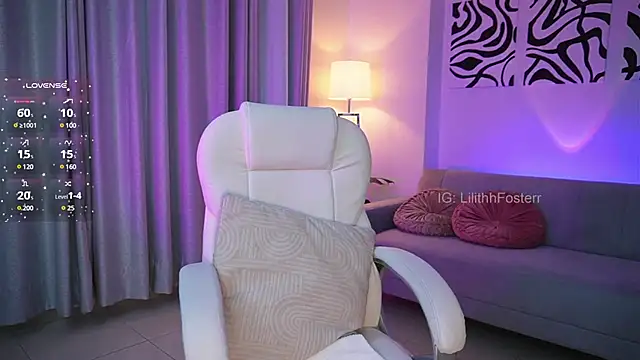 Snapshot of Lilithfosterr chatting on March 9, 9:57 pm Lilithfosterr online show from March 9, 9:57 pm