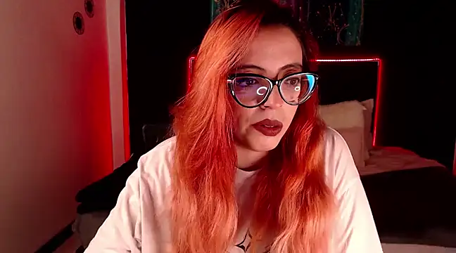 Snapshot of athena_rossi chatting on March 12, 2:09 am athena rossi online show from March 12, 2:09 am