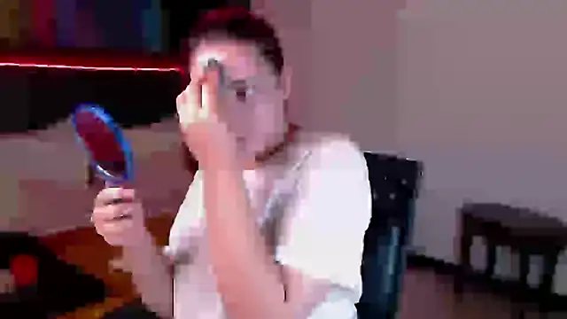 Snapshot of athena_rossi chatting on February 24, 11:41 pm athena rossi online show from February 24, 11:41 pm