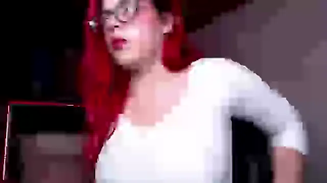 Snapshot of athena_rossi chatting on February 18, 2:59 am athena rossi online show from February 18, 2:59 am