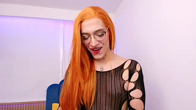 Camiiniieves online show from January 7, 4:56 pm