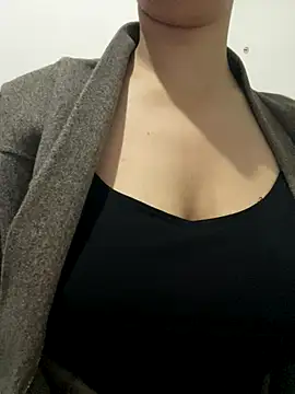 farah-36 online show from December 17, 9:42 pm