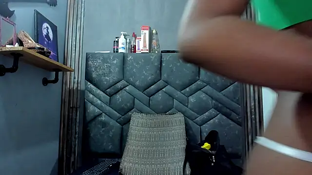 dalilaqueen online show from February 17, 12:02 pm