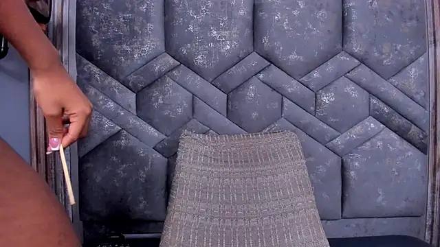 dalilaqueen online show from February 19, 12:13 pm