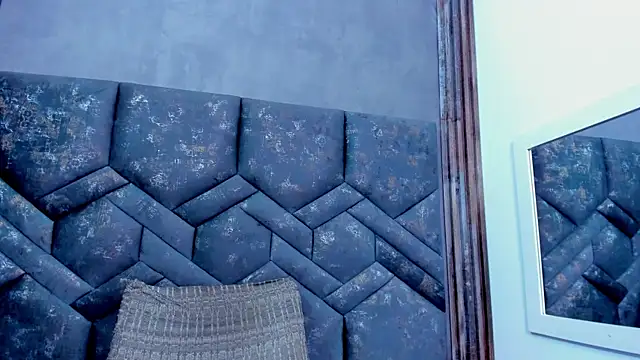 dalilaqueen online show from January 17, 12:15 am