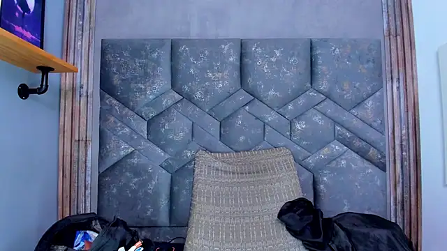 dalilaqueen online show from January 18, 1:25 pm