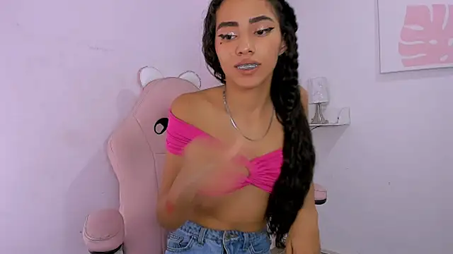 Evelin shy online show from March 12, 2:50 am