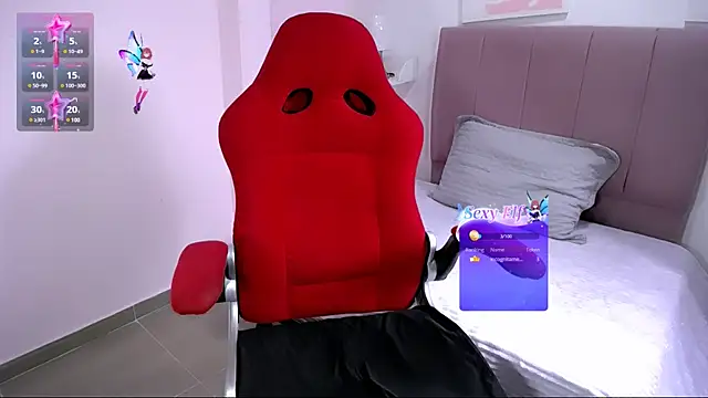 Snapshot of Evelin_shy chatting on January 4, 2:25 am Evelin shy online show from January 4, 2:25 am