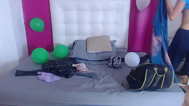 nextdoor fantasy1 online show from March 12, 3:45 am