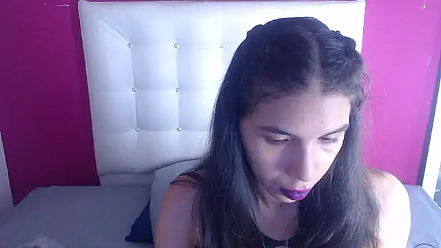 nextdoor fantasy1 online show from March 4, 5:42 pm