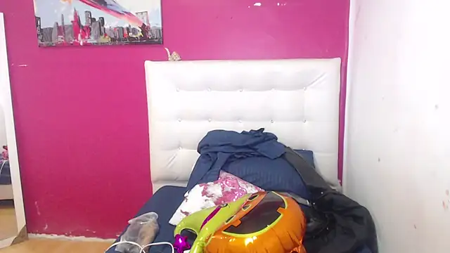 Snapshot of nextdoor_fantasy1 chatting on October 30, 10:17 pm nextdoor fantasy1 online show from October 30, 10:17 pm