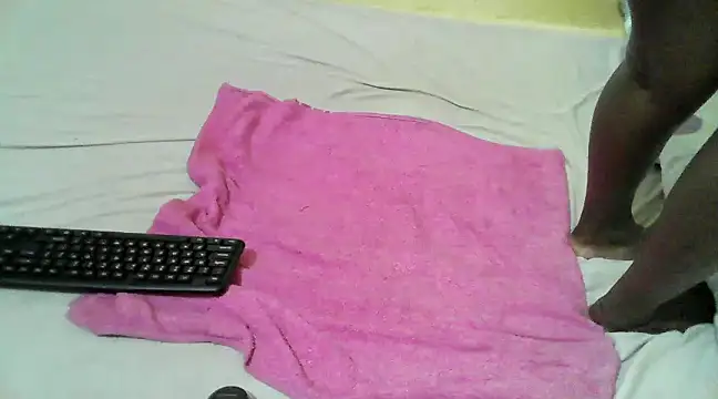 Snapshot of Quincy_joyy chatting on February 26, 11:30 pm Quincy joyy online show from February 26, 11:30 pm