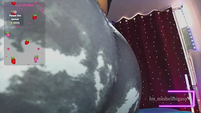 im mishellbigass online show from March 22, 10:33 pm