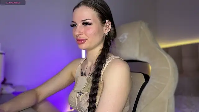 MarlynRobertsen online show from October 9, 2:06 pm