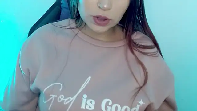 Snapshot of cata__gutierrez_ chatting on June 10, 3:41 am cata gutierrez online show from June 10, 3:41 am