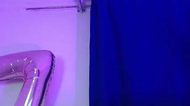 cata  gutierrez  online show from December 1, 3:40 am