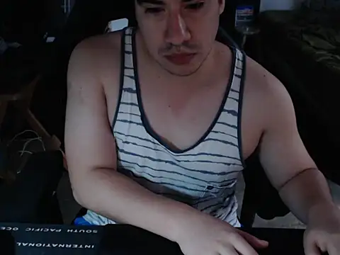 thealfawolf01 online show from April 14, 12:54 pm