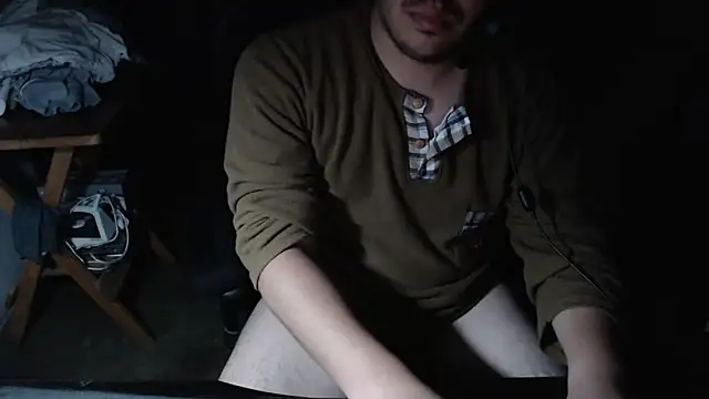 thealfawolf01 online show from October 2, 5:11 am