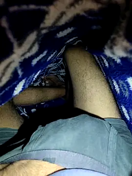 Snapshot of cumshotboy01 chatting on November 28, 9:15 pm cumshotboy01 online show from November 28, 9:15 pm