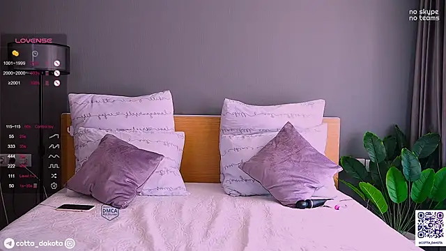 PannaDakota online show from September 11, 6:57 am