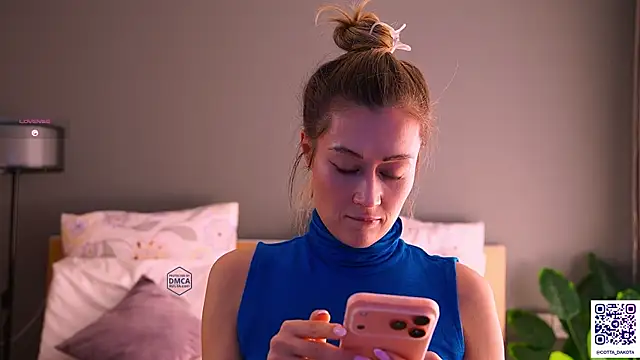 Snapshot of PannaDakota chatting on February 5, 10:44 am PannaDakota online show from February 5, 10:44 am