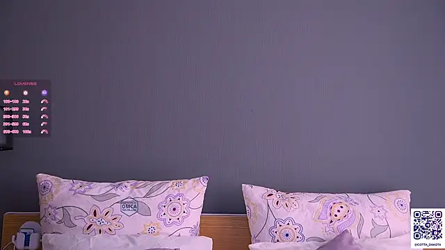 Snapshot of PannaDakota chatting on March 1, 10:04 am PannaDakota online show from March 1, 10:04 am