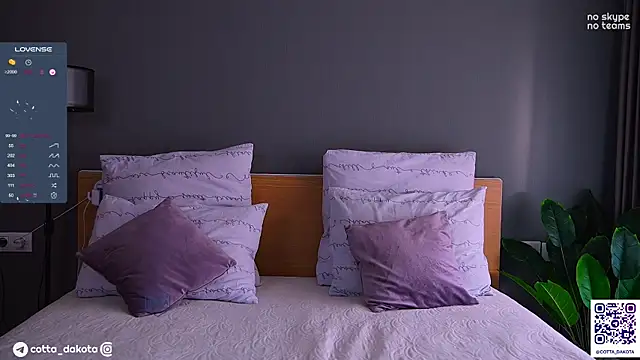 PannaDakota online show from September 27, 6:41 am