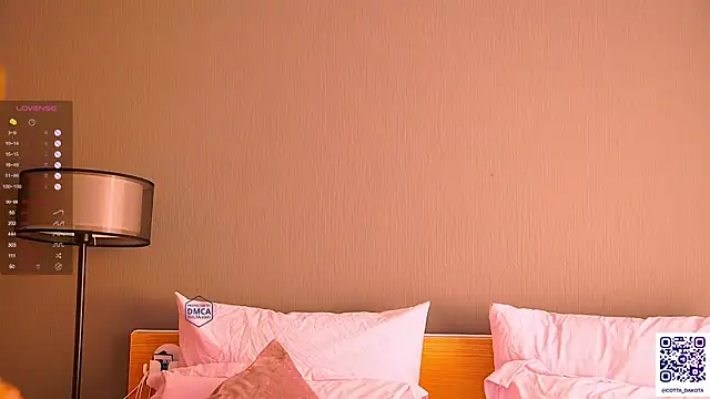 Snapshot of PannaDakota chatting on January 17, 12:20 pm PannaDakota online show from January 17, 12:20 pm