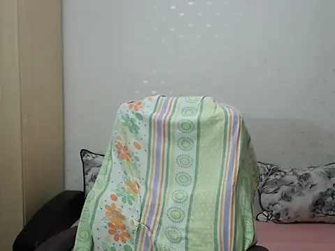 PrinceEagle online show from December 5, 7:12 pm